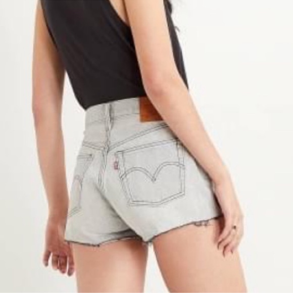 Levi’s Premium Denim 501 Gray (Jagged Rocks) High Rise Jean Shorts. Size 24 - Picture 1 of 16